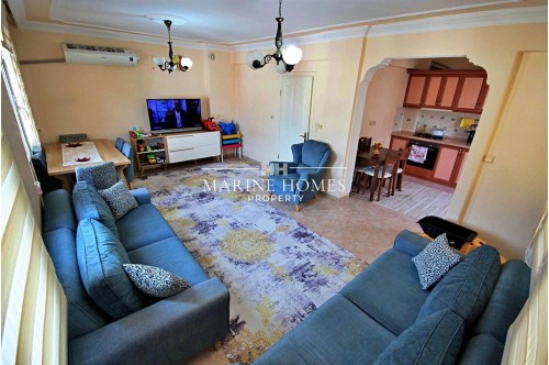 Ölüdeniz Caddesi Üzerinde Deniz Manzaralı Satılık 2+1 Daire