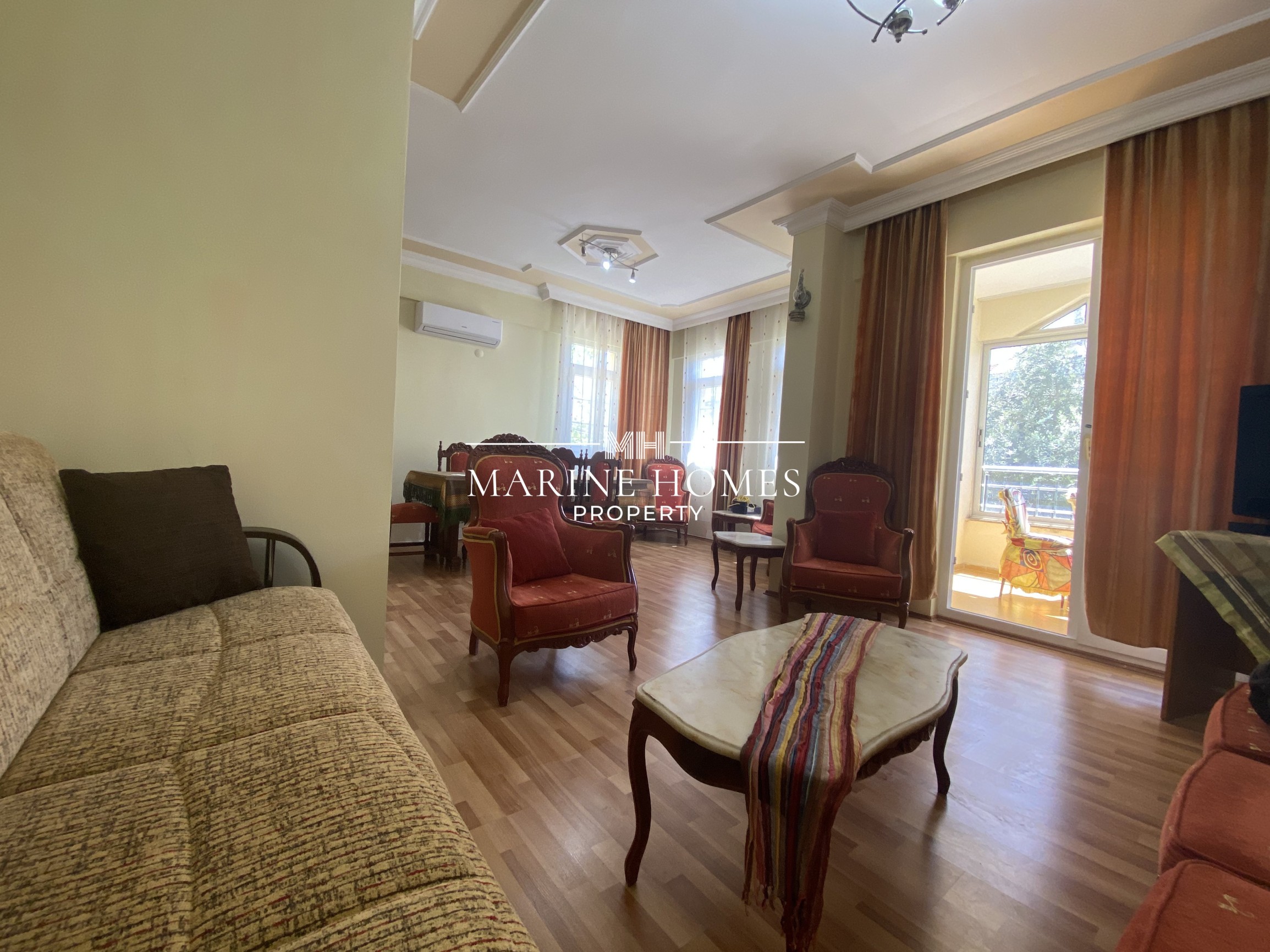 Babataşı Mahallesinde Sahile 300 Metre Mesafe Satılık 3+1 Villa