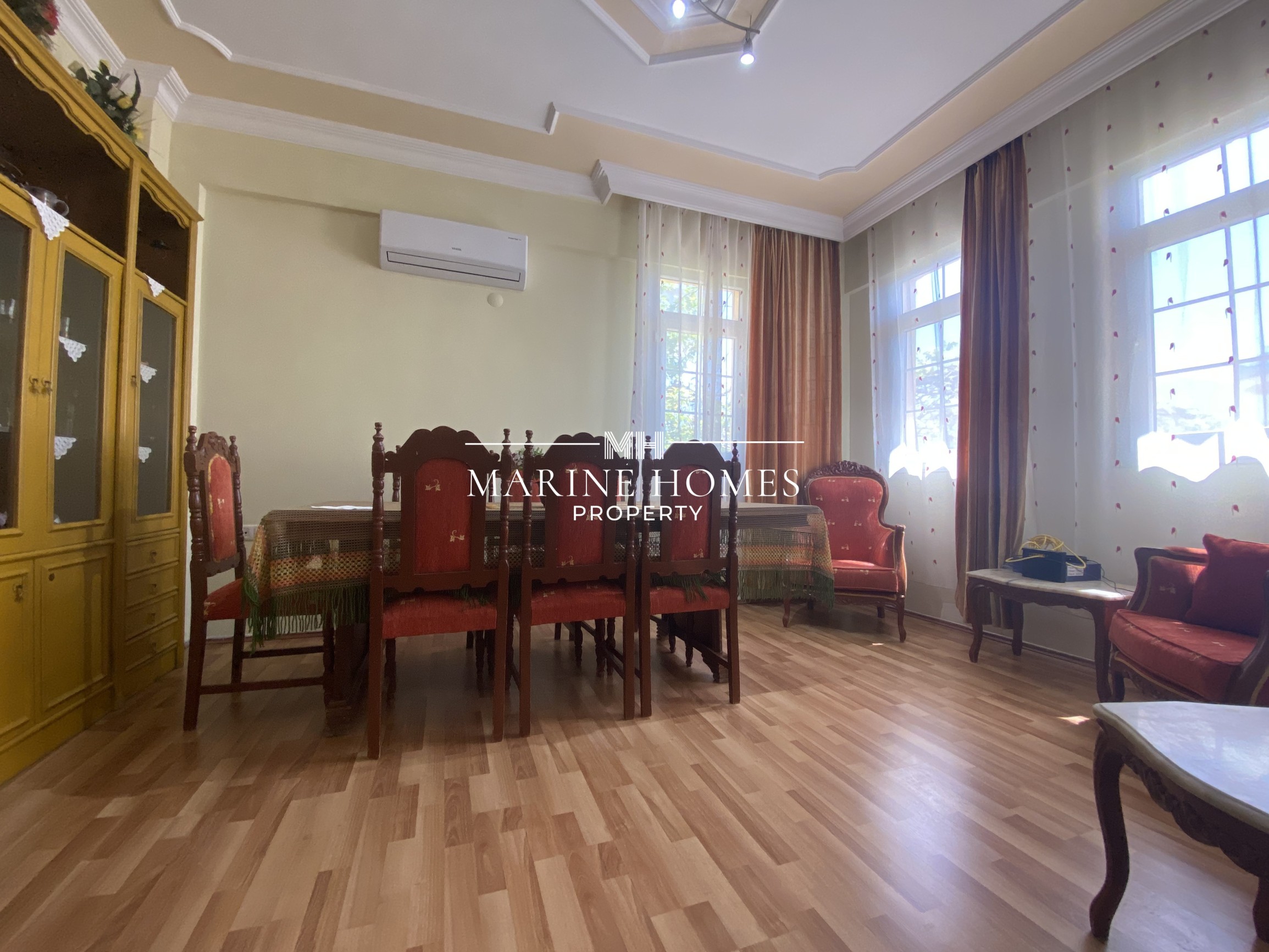 Babataşı Mahallesinde Sahile 300 Metre Mesafe Satılık 3+1 Villa