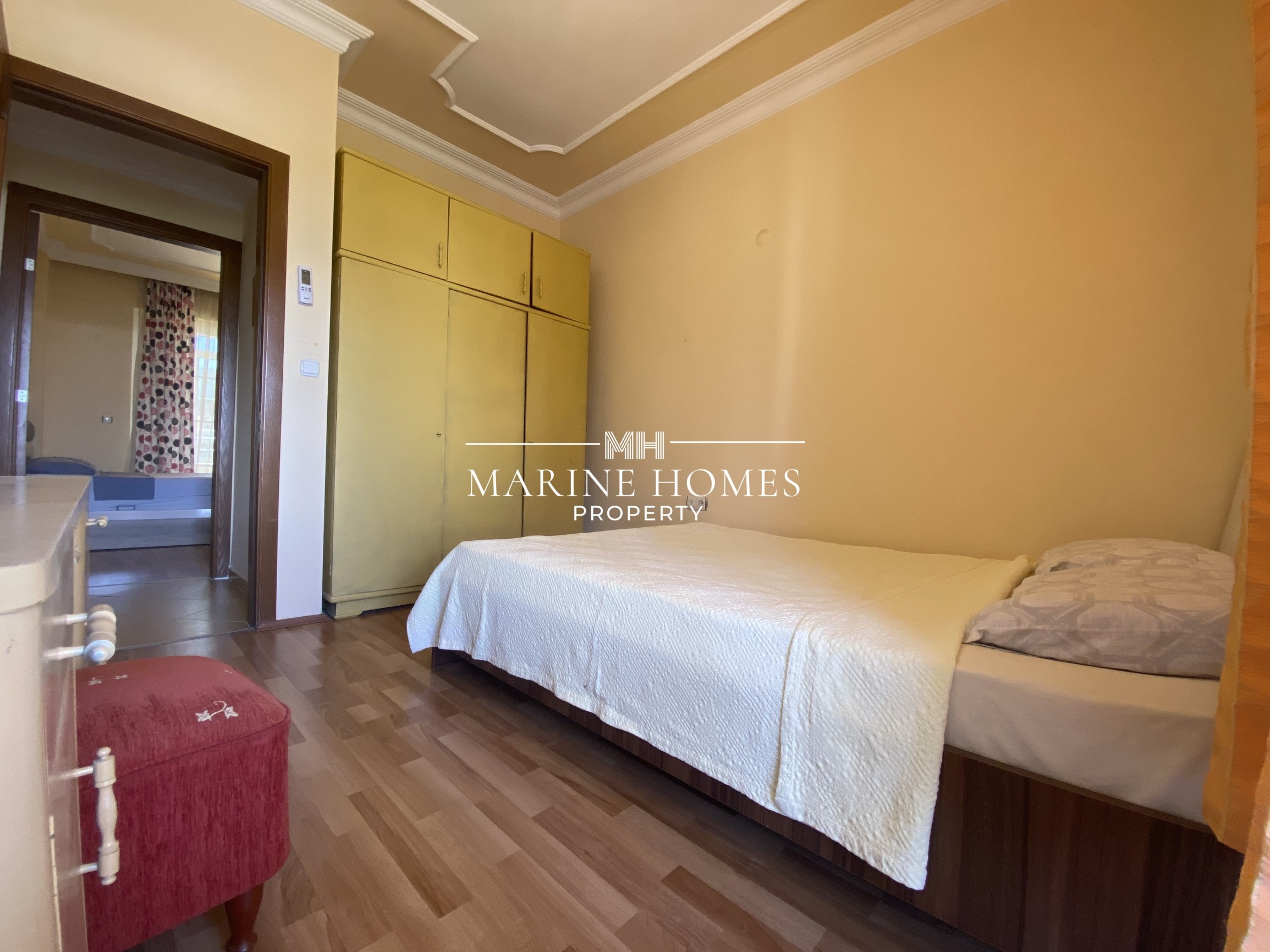 Babataşı Mahallesinde Sahile 300 Metre Mesafe Satılık 3+1 Villa