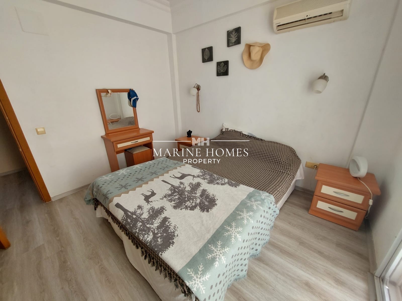 3+1 DUPLEX FLAT WITH POOL IN CENTRAL LOCATION IN FETHIYE