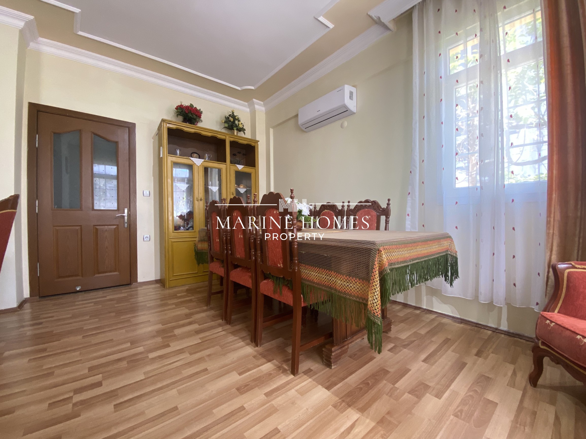 Babataşı Mahallesinde Sahile 300 Metre Mesafe Satılık 3+1 Villa