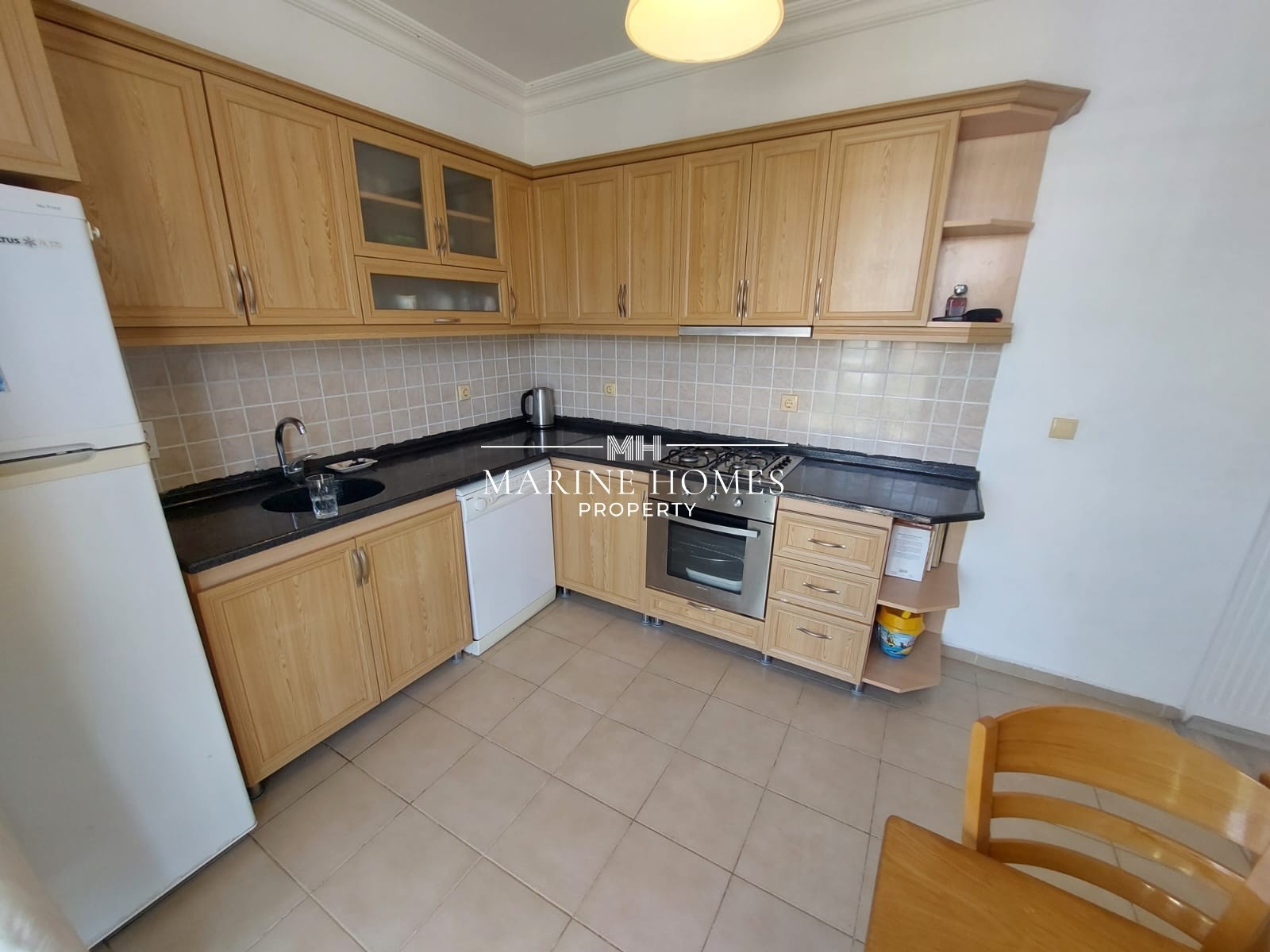 3+1 DUPLEX FLAT WITH POOL IN CENTRAL LOCATION IN FETHIYE