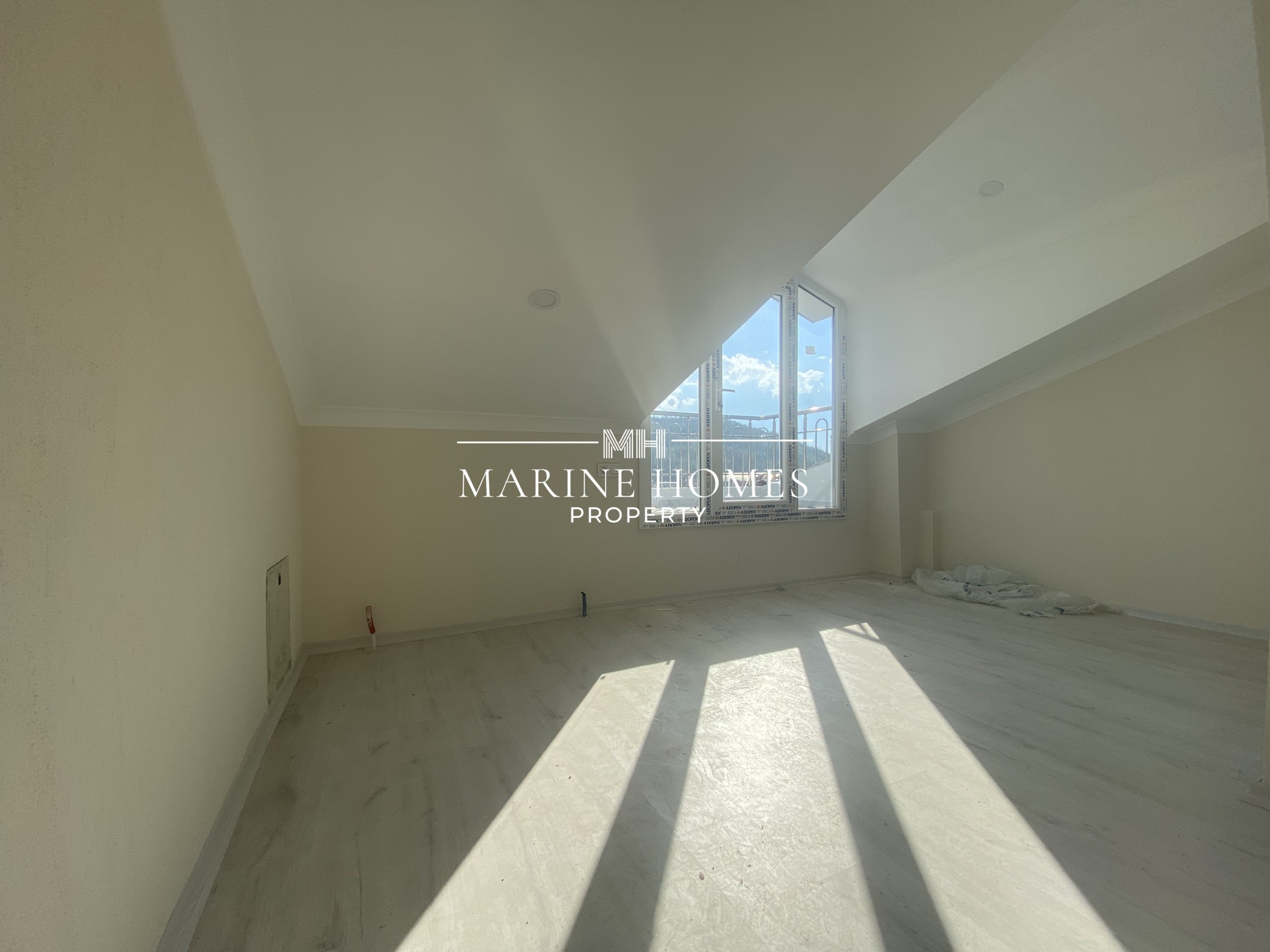 Seydikemer'de Satılık 3+1Dubleks Daire