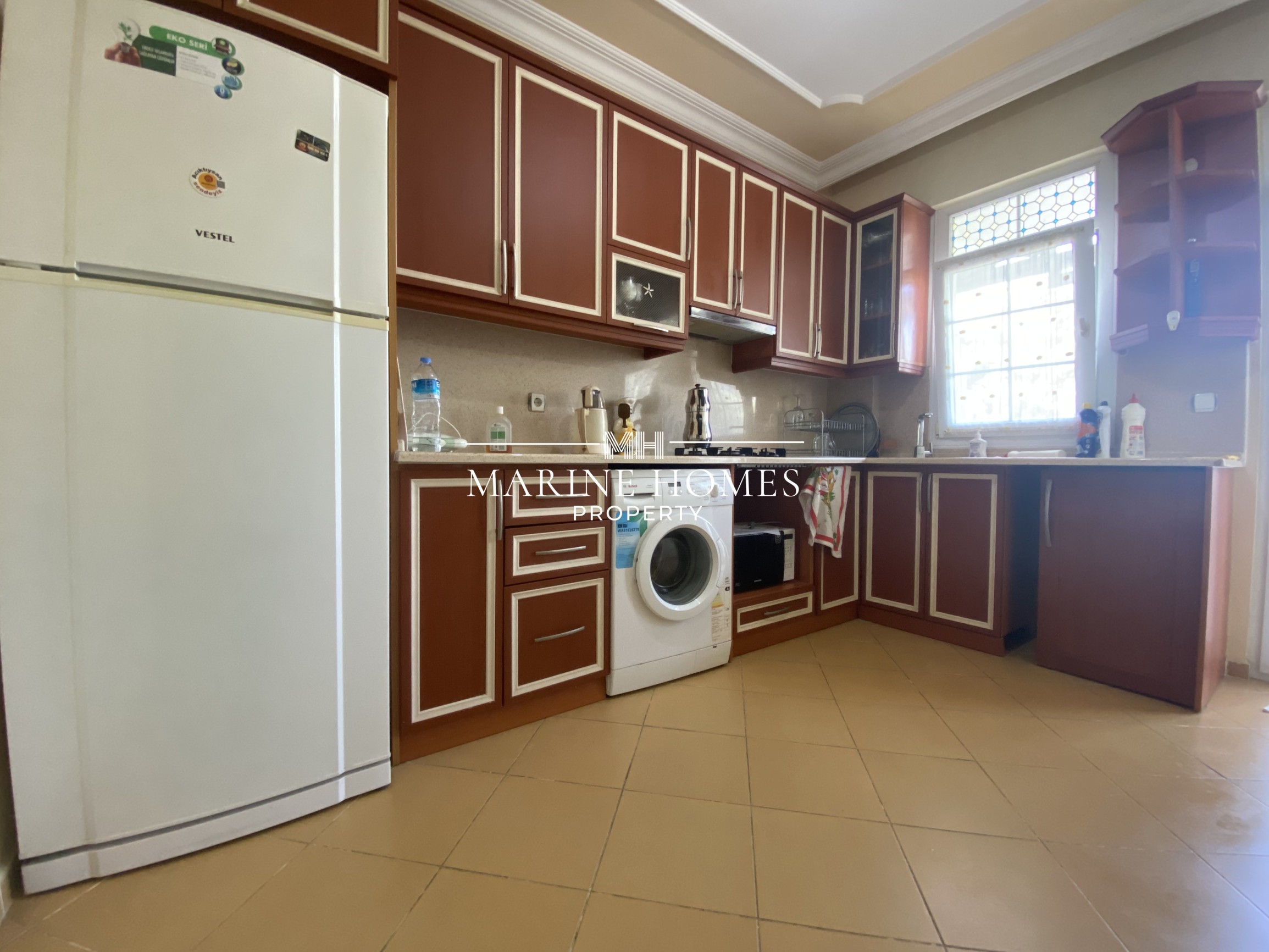 Babataşı Mahallesinde Sahile 300 Metre Mesafe Satılık 3+1 Villa