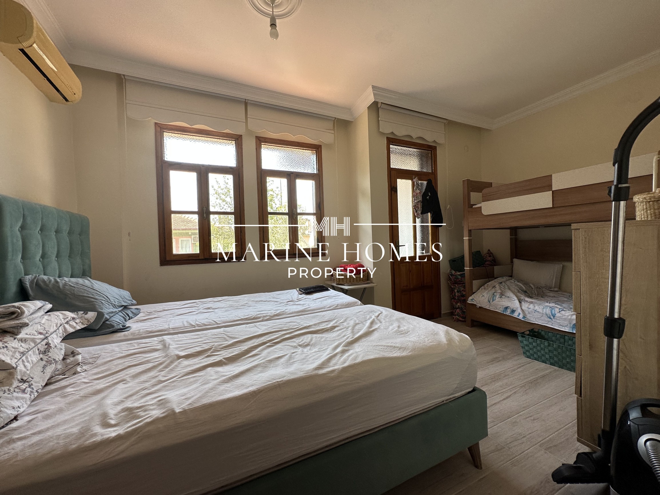 Villa Fethiye Foca Neighbourhood Baris Manco Blv For Sale