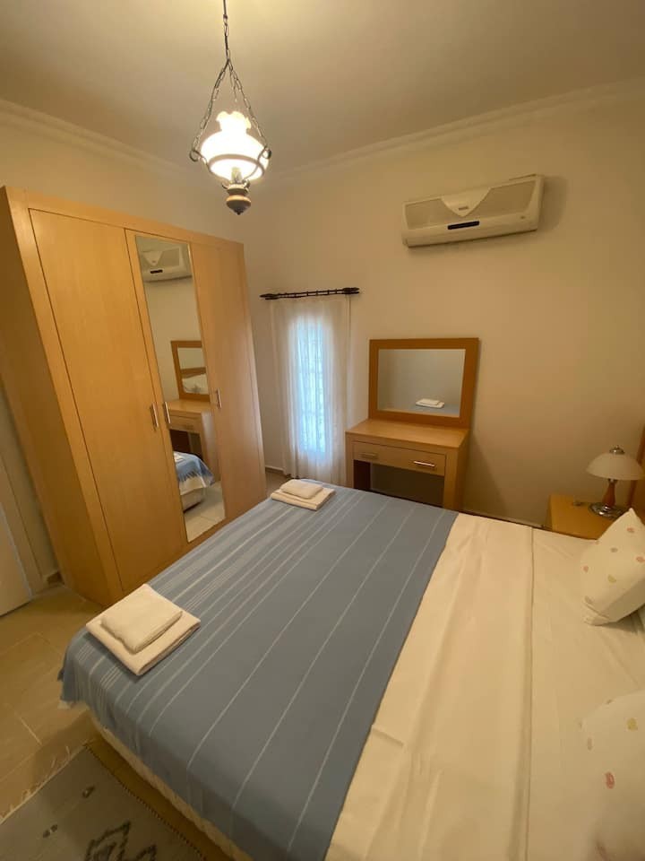 FOR SALE 2 BEDROOM APARTMENT