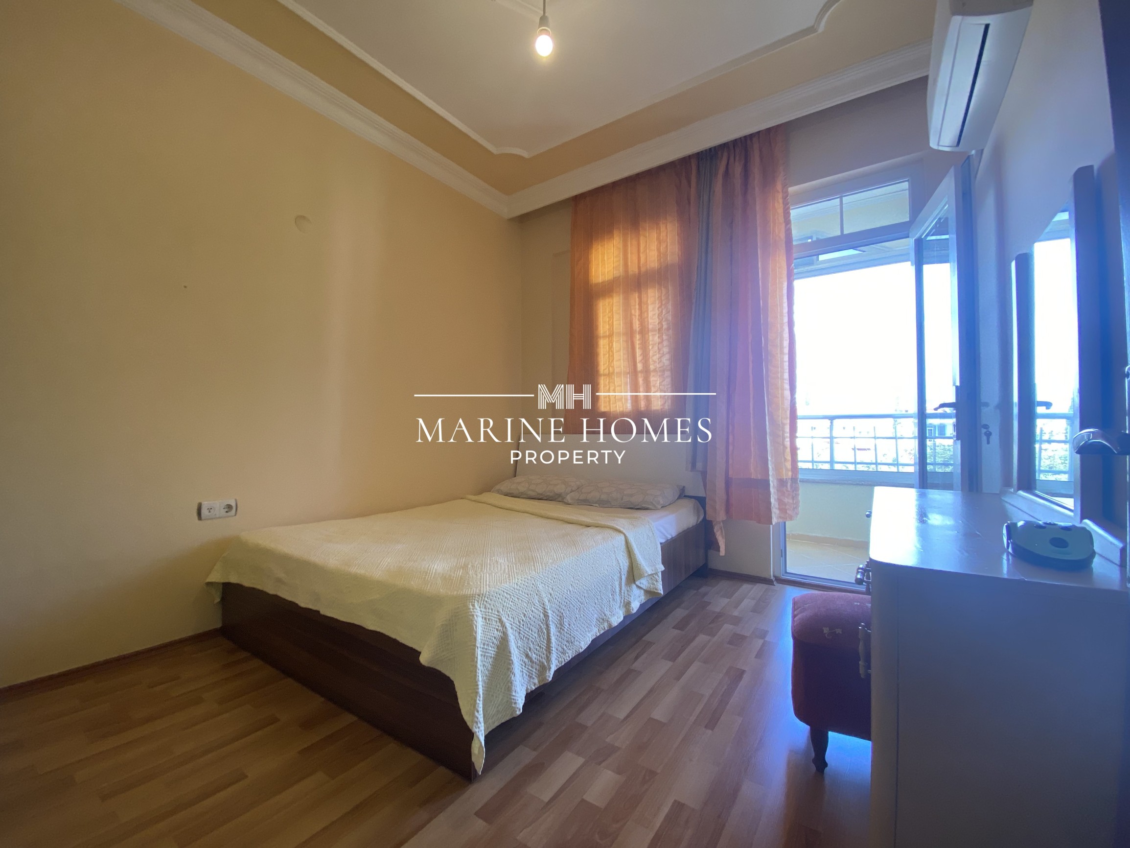 Babataşı Mahallesinde Sahile 300 Metre Mesafe Satılık 3+1 Villa