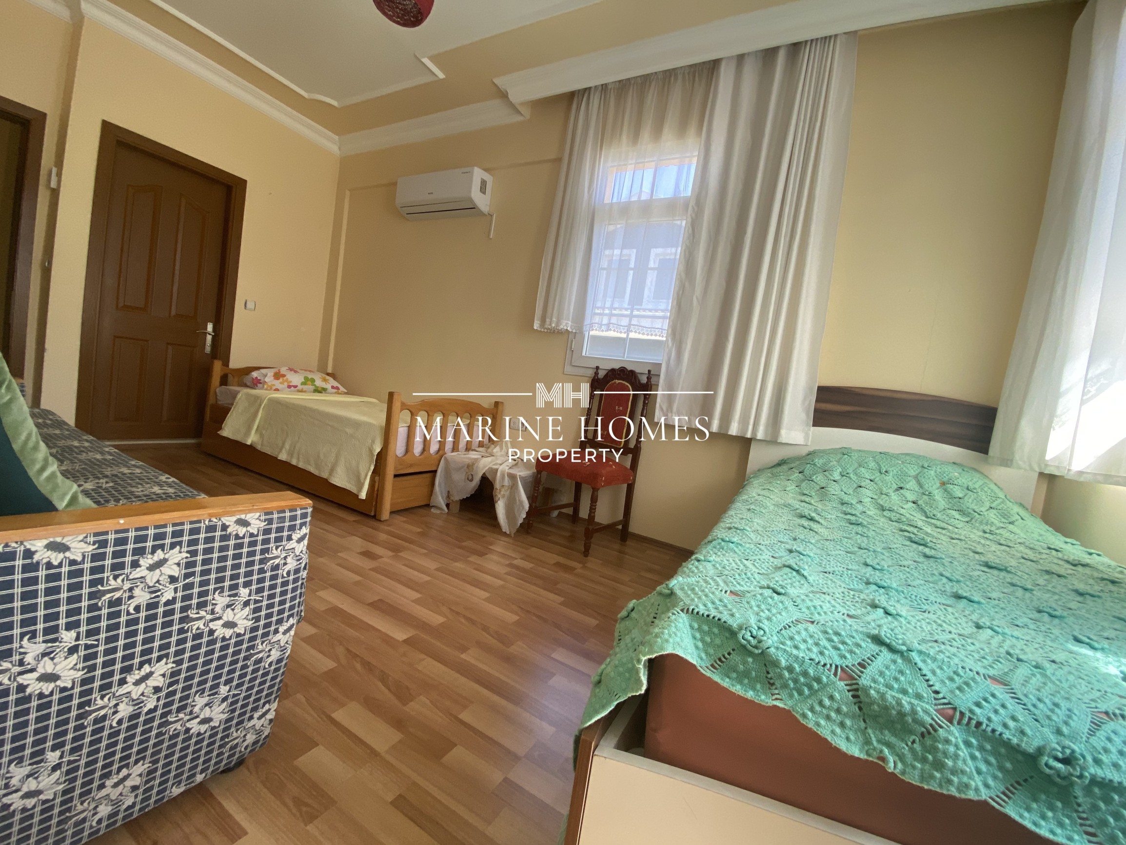 Babataşı Mahallesinde Sahile 300 Metre Mesafe Satılık 3+1 Villa