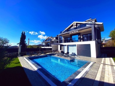 VILLA LIFE B