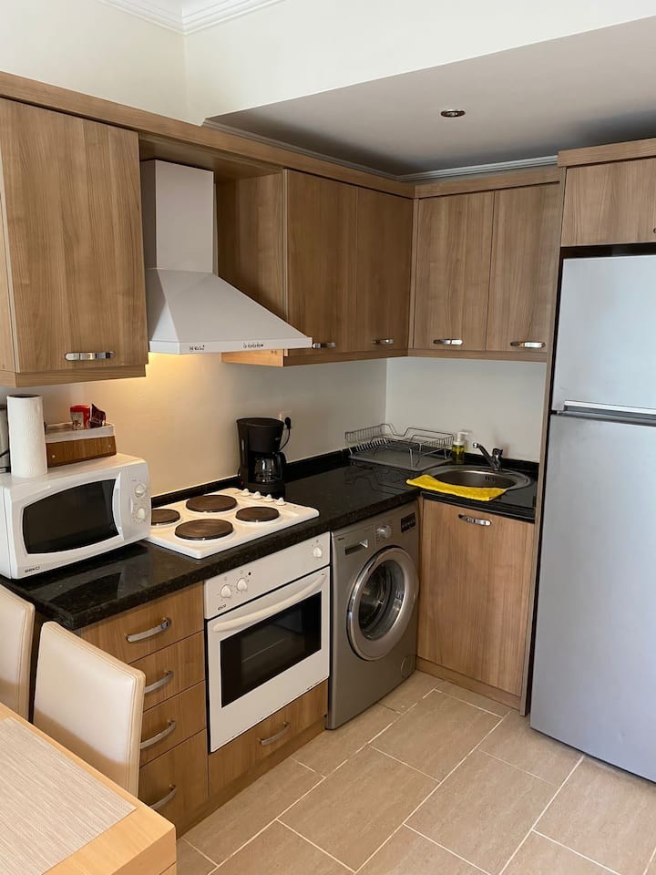 FOR SALE 2 BEDROOM APARTMENT