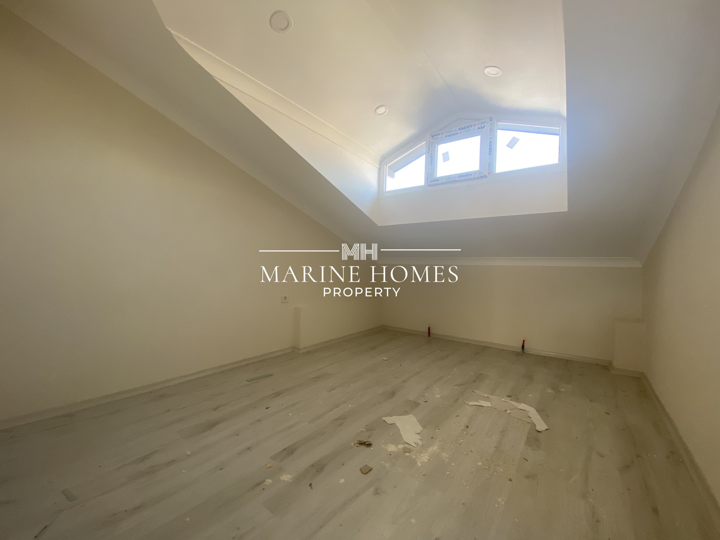 3+1 Duplex Flat for Sale in Seydikemer