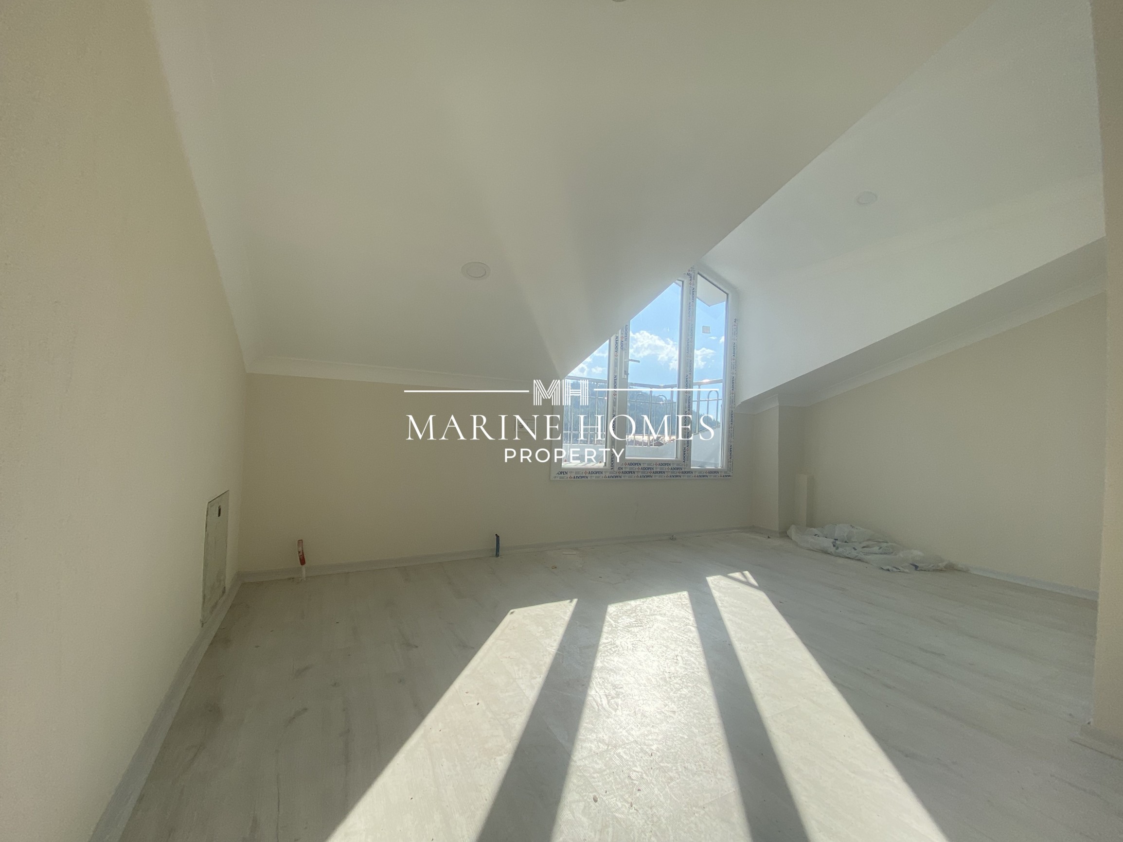 Seydikemer'de Satılık 3+1Dubleks Daire