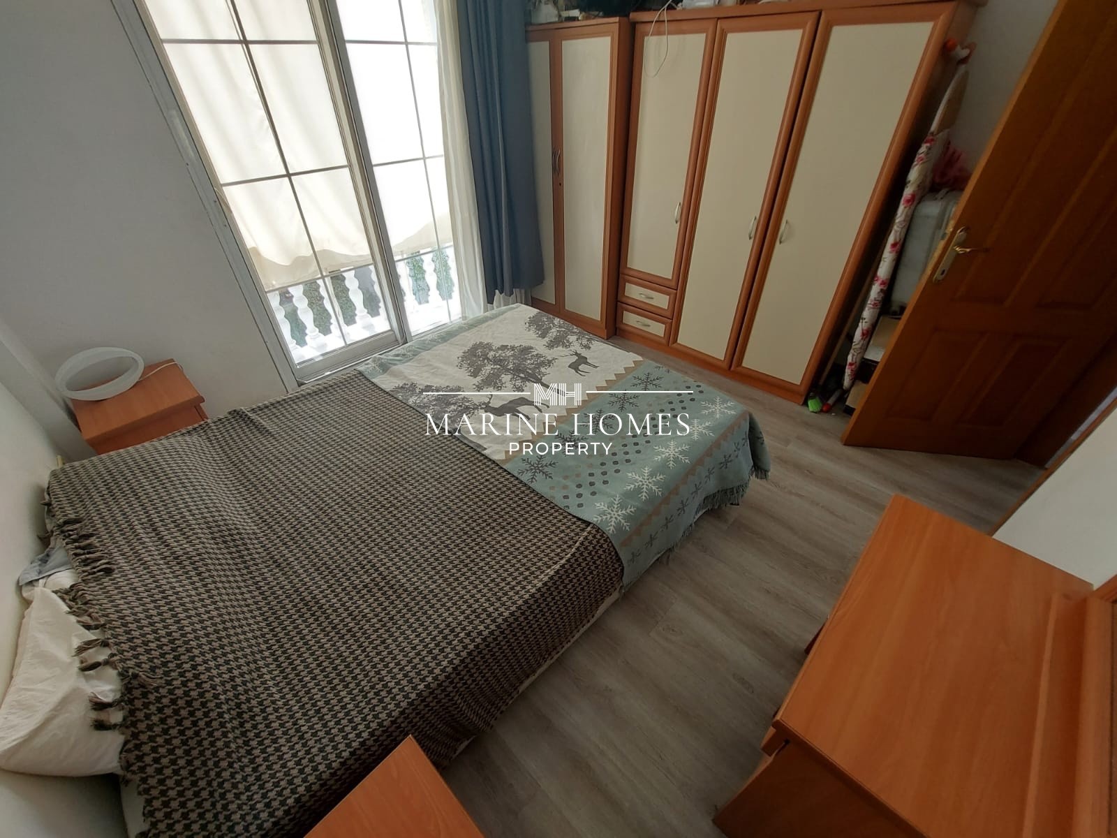 3+1 DUPLEX FLAT WITH POOL IN CENTRAL LOCATION IN FETHIYE