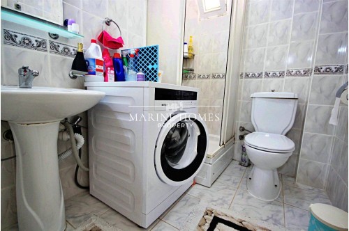 Ölüdeniz Caddesi Üzerinde Deniz Manzaralı Satılık 2+1 Daire